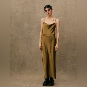 🔥🔥Zara satin effect belted dress